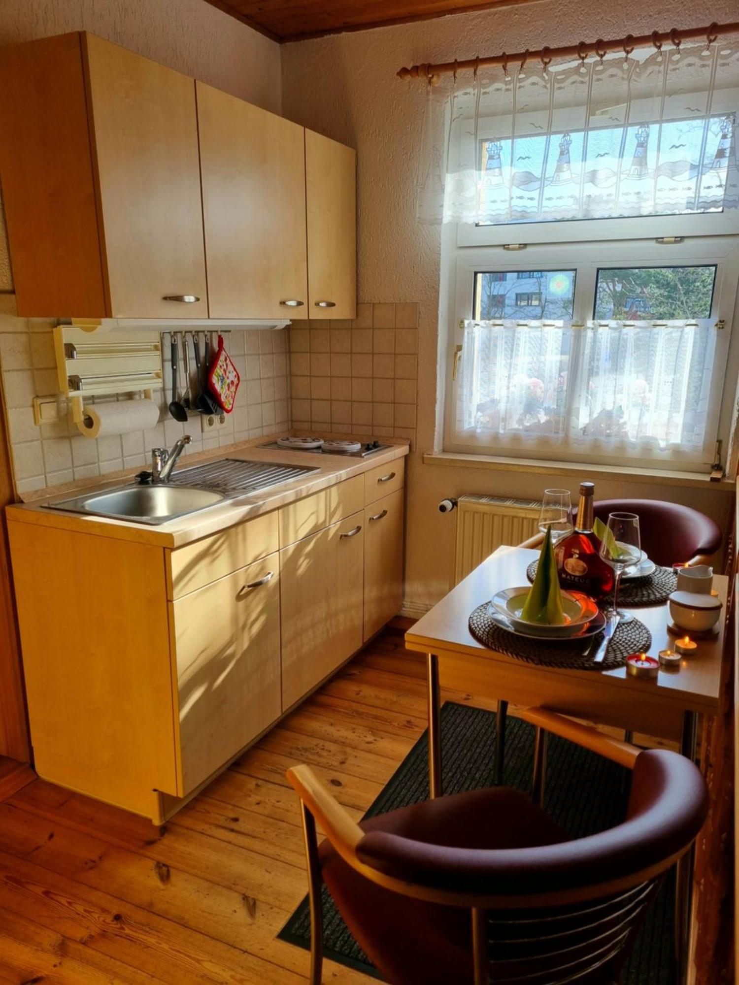 Kleine, Aber Feine Ferienwohnung Am Park Heringsdorf  Exteriör bild
